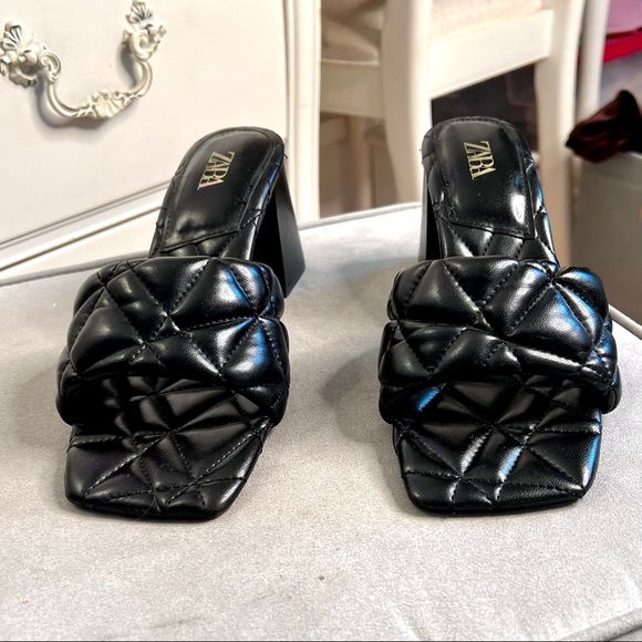 ZARA Wide Heeled Quilted Sandals Black - Picture 2 of 8